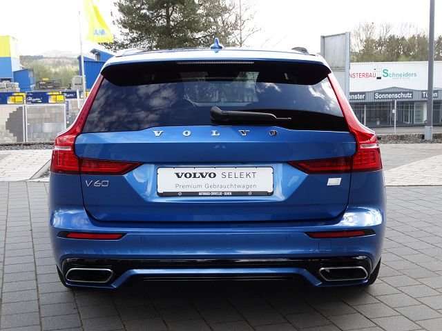 Volvo  R Design Expression Recharge Plug-In Hybrid AWD